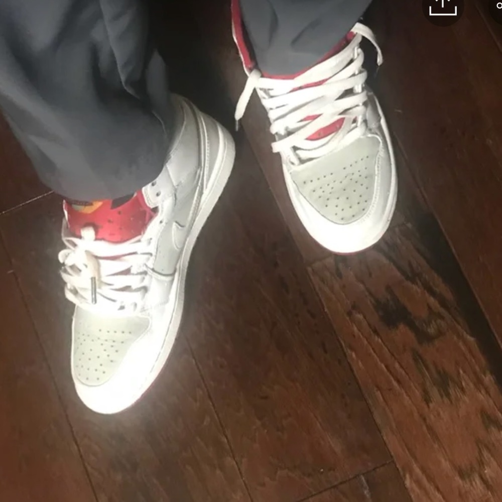 Jordan Hare 1s - Picture 2 of 8
